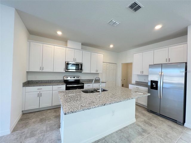 2288 TREASURE HILL STREET, Minneola, FL 34715