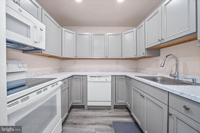 4922 W BRIGANTINE CT, Wilmington, DE 19808