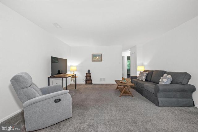 4922 W BRIGANTINE CT, Wilmington, DE 19808