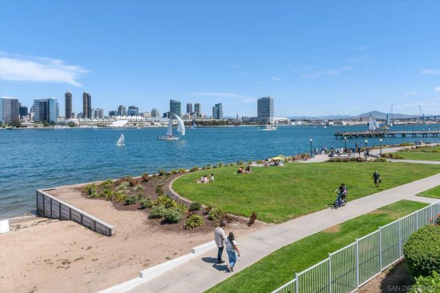 1099 1st 211, Coronado, CA 92118