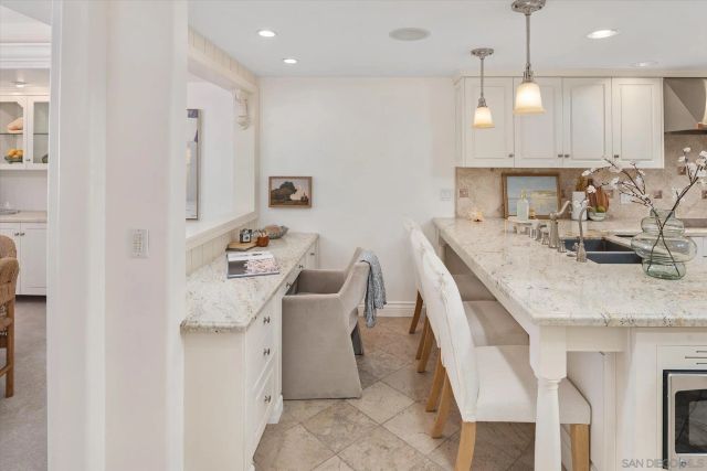 1099 1st 211, Coronado, CA 92118