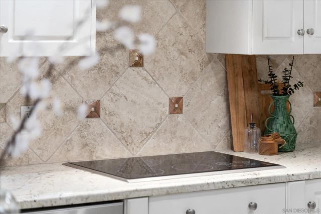 1099 1st 211, Coronado, CA 92118