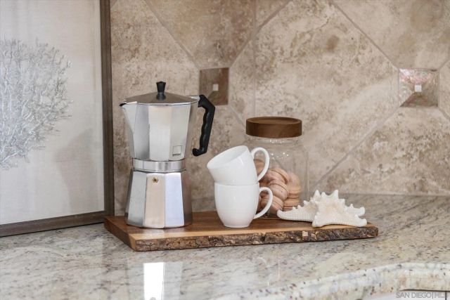 1099 1st 211, Coronado, CA 92118