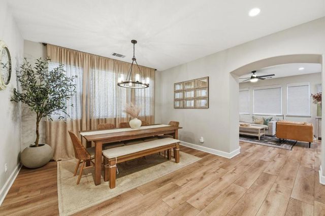 17725 Calle Mazatan, Morgan Hill, CA 95037