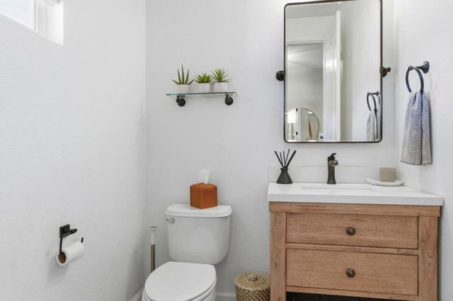 17725 Calle Mazatan, Morgan Hill, CA 95037