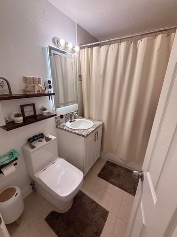 629 56th Street, West Palm Beach, FL 33407