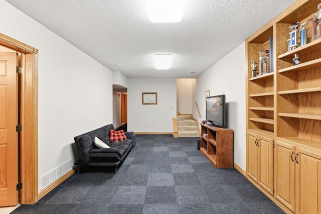 18931 180th Avenue NW, Big Lake, MN 55309