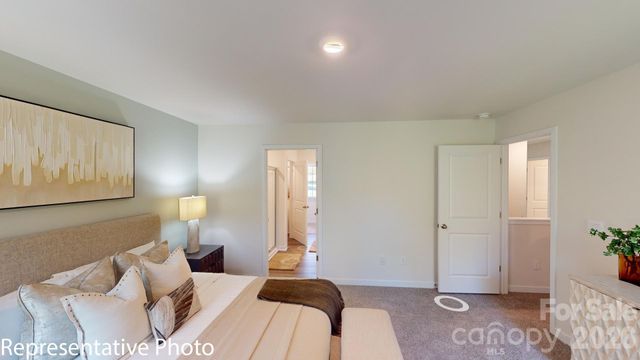2107 10th Street SE, Hickory, NC 28602