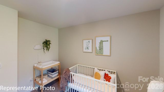 2107 10th Street SE, Hickory, NC 28602