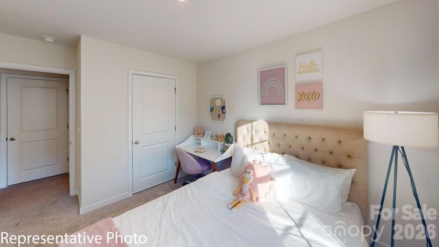 2107 10th Street SE, Hickory, NC 28602