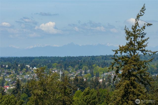 1405 Edwards Street, Bellingham, WA 98229