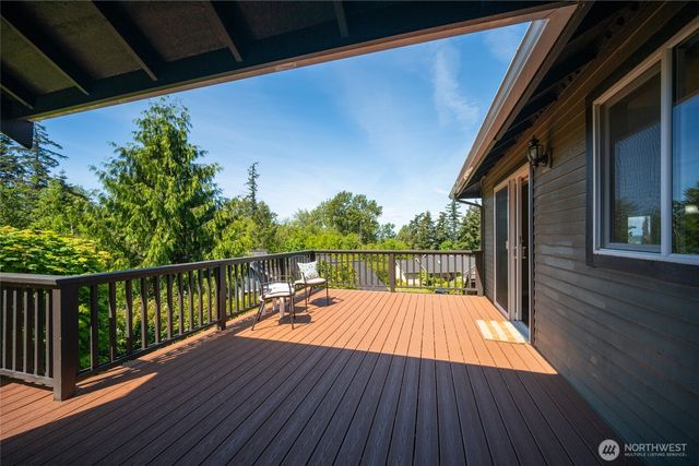 1405 Edwards Street, Bellingham, WA 98229