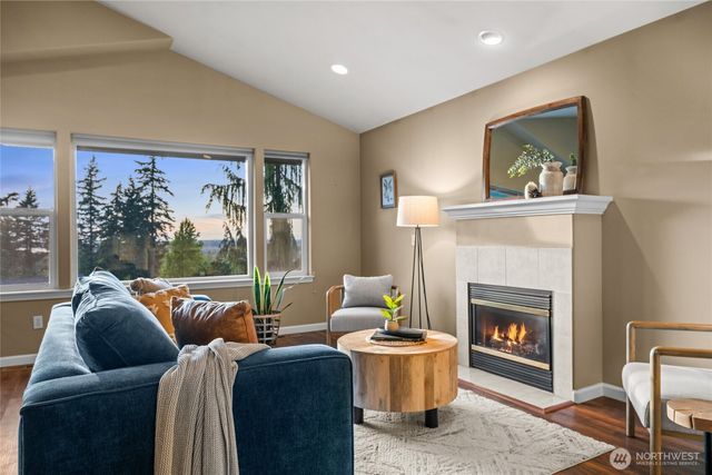 1405 Edwards Street, Bellingham, WA 98229