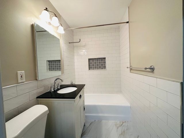 195 Independence Ave 143, Quincy, MA 02169