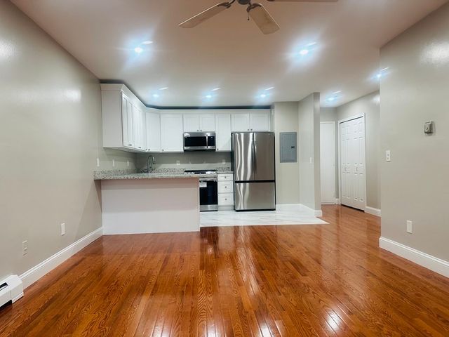 195 Independence Ave 143, Quincy, MA 02169