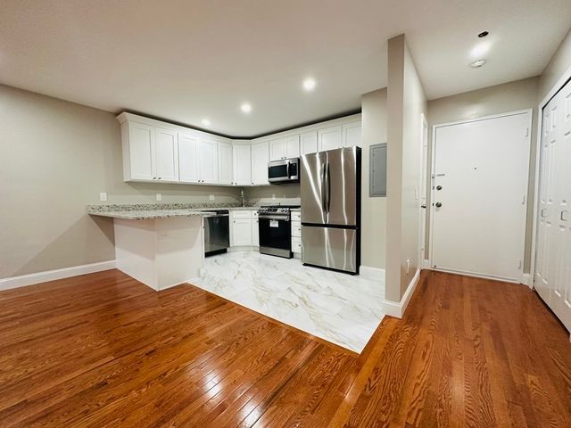 195 Independence Ave 143, Quincy, MA 02169
