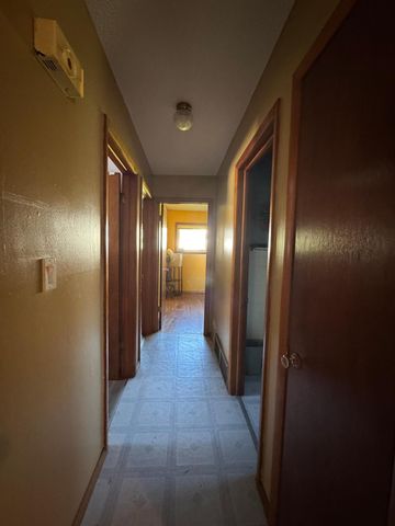 214 Division St., Sandstone, MN 55072