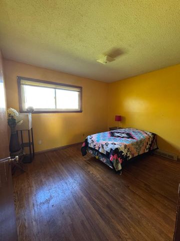 214 Division St., Sandstone, MN 55072