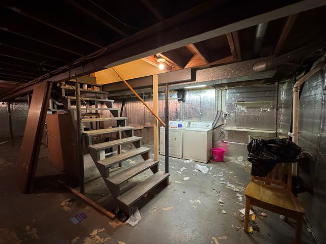 214 Division St., Sandstone, MN 55072