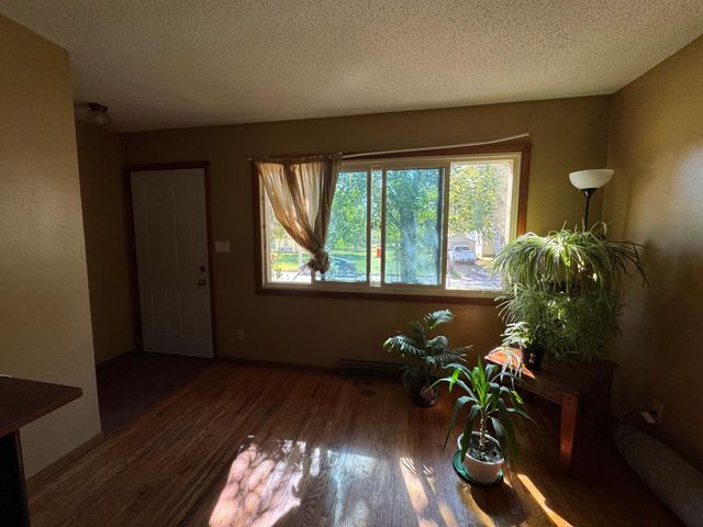 214 Division St., Sandstone, MN 55072