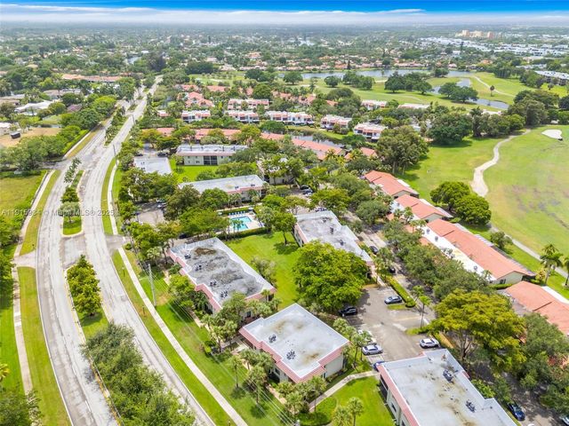 16193 Saddle Club Rd 102, Weston, FL 33326