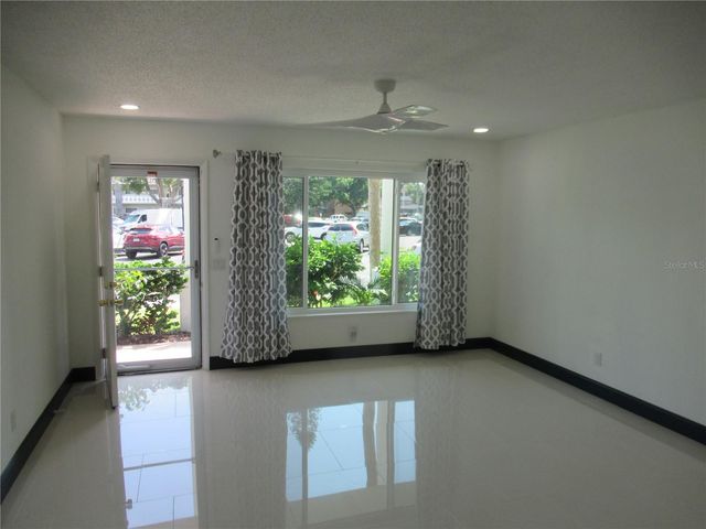 2449 COLUMBIA DR. 21, Clearwater, FL 33763