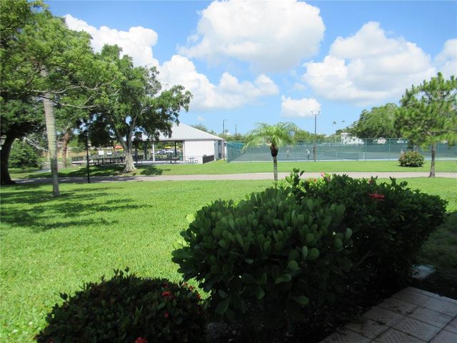 2449 COLUMBIA DR. 21, Clearwater, FL 33763
