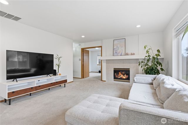 4108 NE 7th Street, Renton, WA 98059