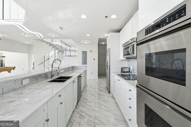 2795 Peachtree Road NE 2604, Atlanta, GA 30305