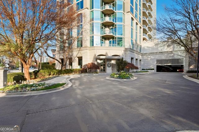 2795 Peachtree Road NE 2604, Atlanta, GA 30305