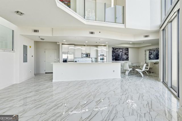 2795 Peachtree Road NE 2604, Atlanta, GA 30305