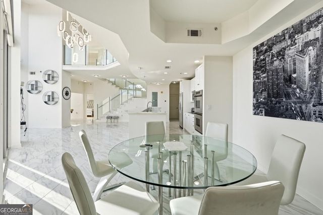 2795 Peachtree Road NE 2604, Atlanta, GA 30305