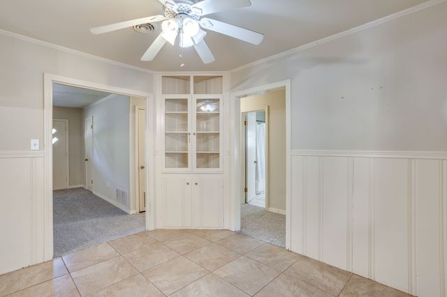 1325 W Water Street, Weatherford, TX 76086