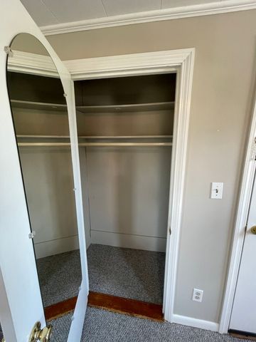 126 Lowell St F, Peabody, MA 01960