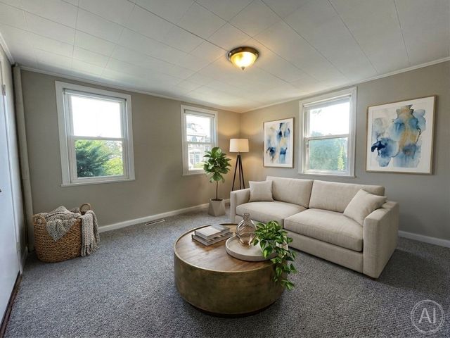 126 Lowell St F, Peabody, MA 01960