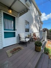 126 Lowell St F, Peabody, MA 01960
