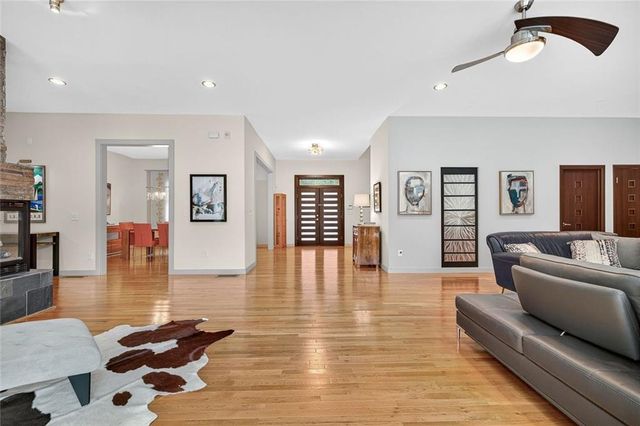 4812 Lake Forrest Drive, Sandy Springs, GA 30342