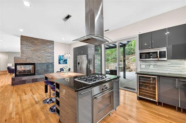 4812 Lake Forrest Drive, Sandy Springs, GA 30342