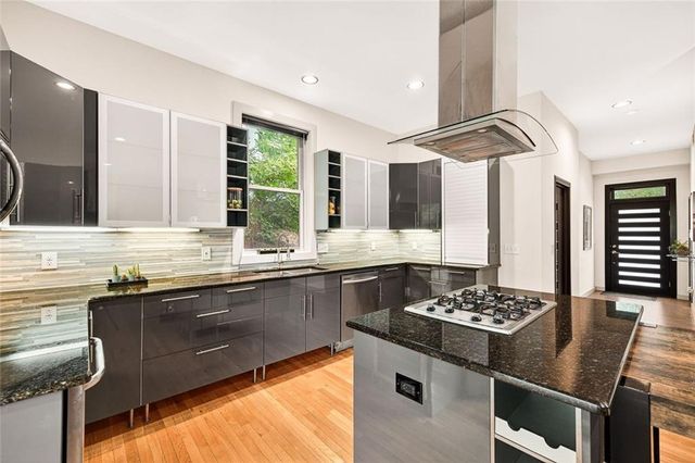 4812 Lake Forrest Drive, Sandy Springs, GA 30342