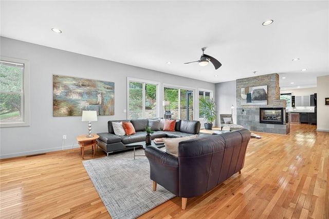 4812 Lake Forrest Drive, Sandy Springs, GA 30342