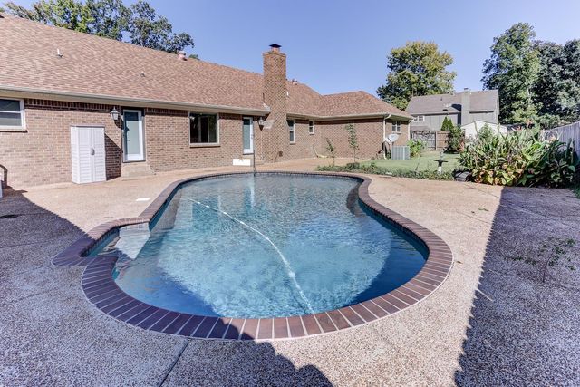 2368 BRACHTON AVE, Germantown, TN 38139