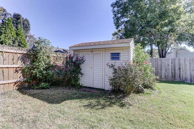 2368 BRACHTON AVE, Germantown, TN 38139