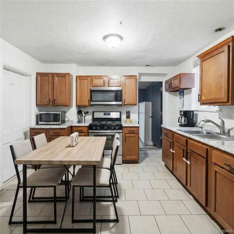 3132 N Downing Street, Denver, CO 80205