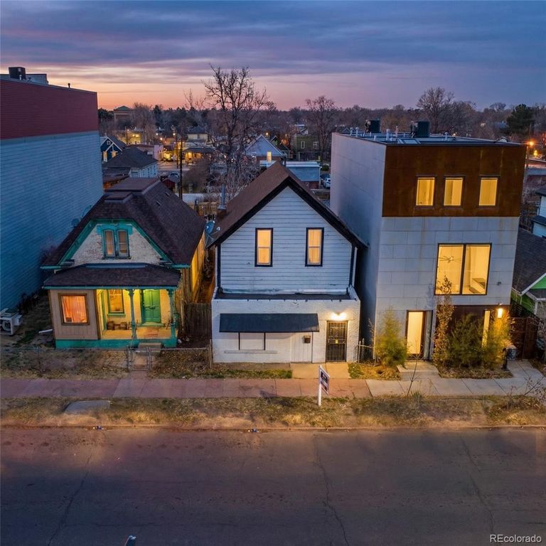 3132 N Downing Street, Denver, CO 80205