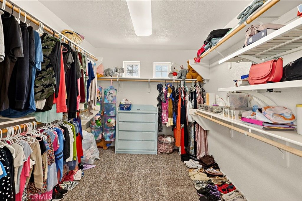 Image 31 of property listing at 11437 Mirage Drive, Chowchilla, CA 93610