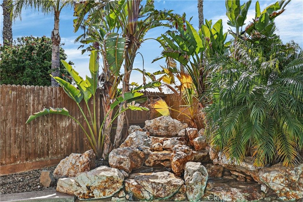 Image 43 of property listing at 11437 Mirage Drive, Chowchilla, CA 93610