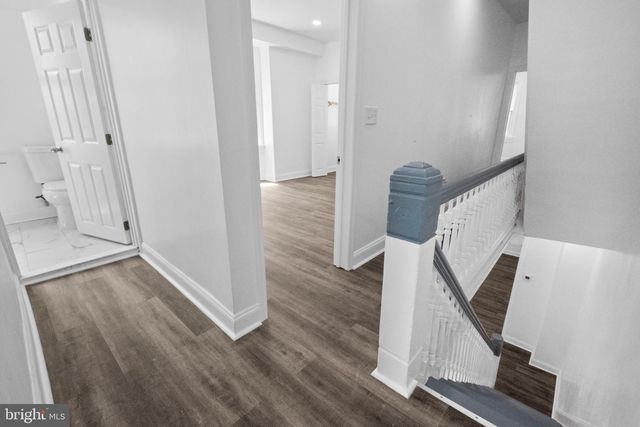 302 W EARLHAM TER, Philadelphia, PA 19144