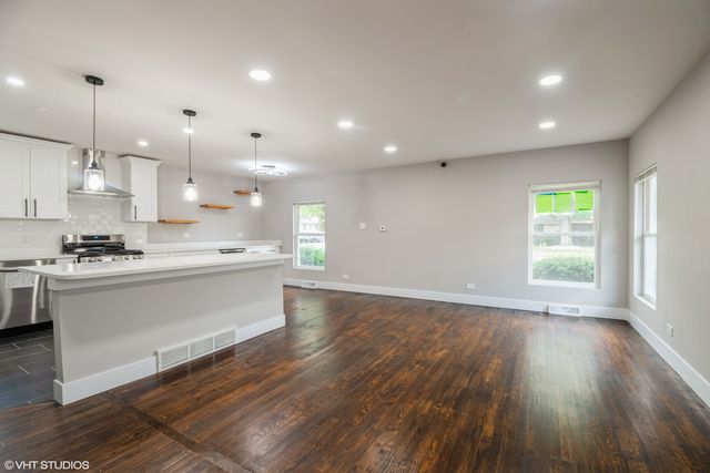 15463 Diekman Court, Dolton, IL 60419