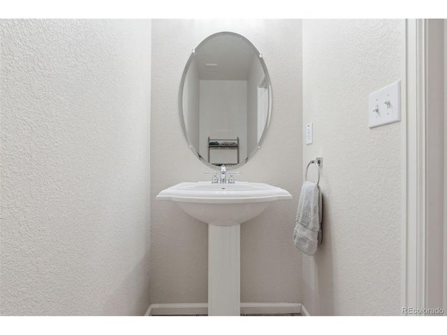 875 Lehigh Cir, Erie, CO 80516