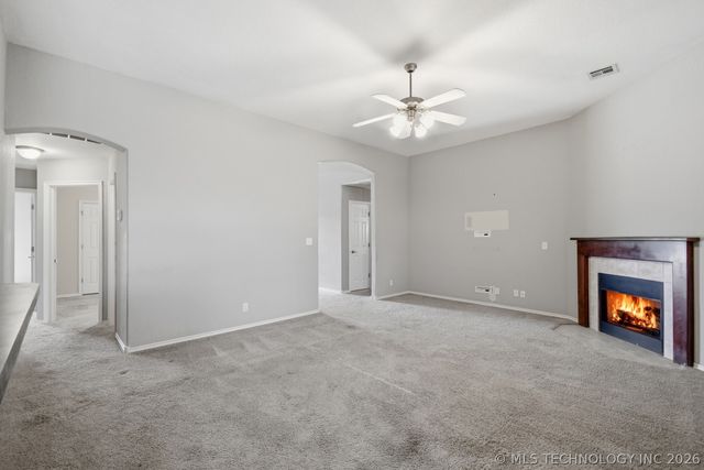 21195 E 39th Street S, Broken Arrow, OK 74014